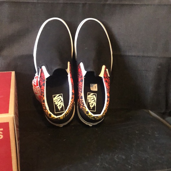 Vans Logo flame size 10 mens new inbox - slip on - Picture 4 of 5